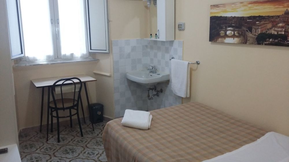 Hotel Cathrine Roma