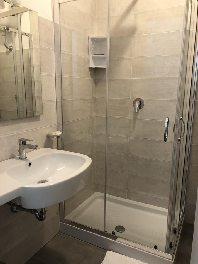 Cathrine Hotel