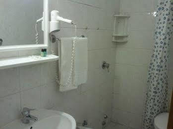 Cathrine 2* Roma